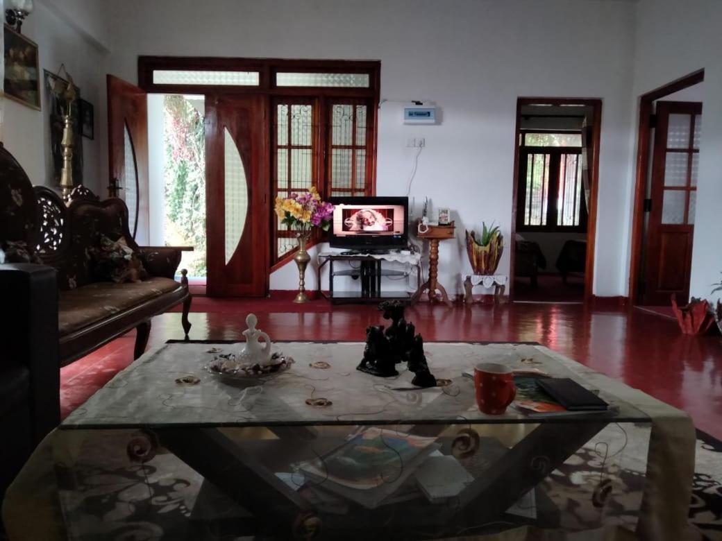 La Rose Guest House Nuwara Eliya Eksteriør bilde