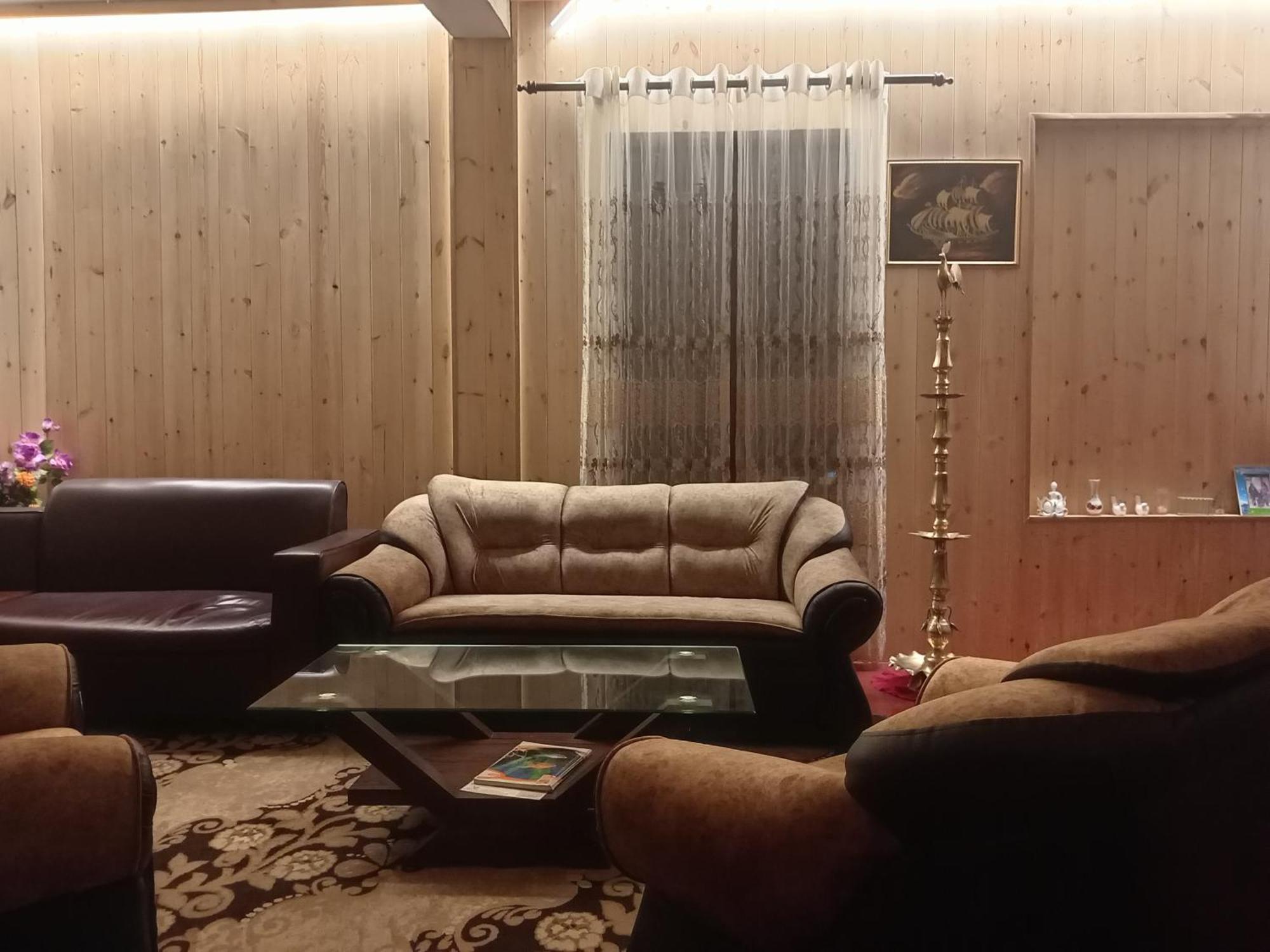 La Rose Guest House Nuwara Eliya Eksteriør bilde